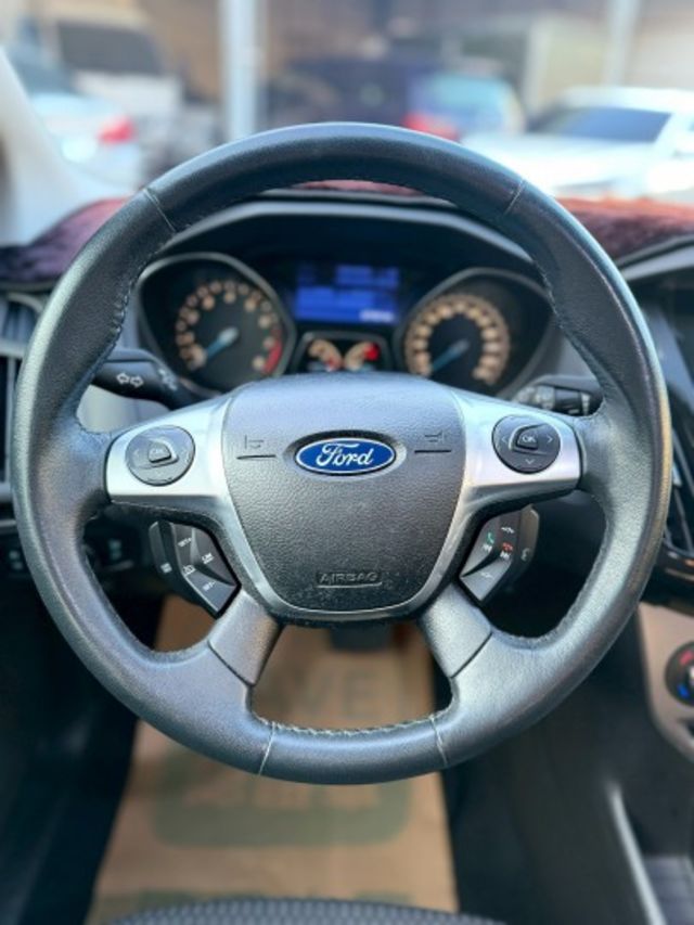 里程僅跑7萬多公里 原鈑件 一手車 內外漂亮  第11張相片