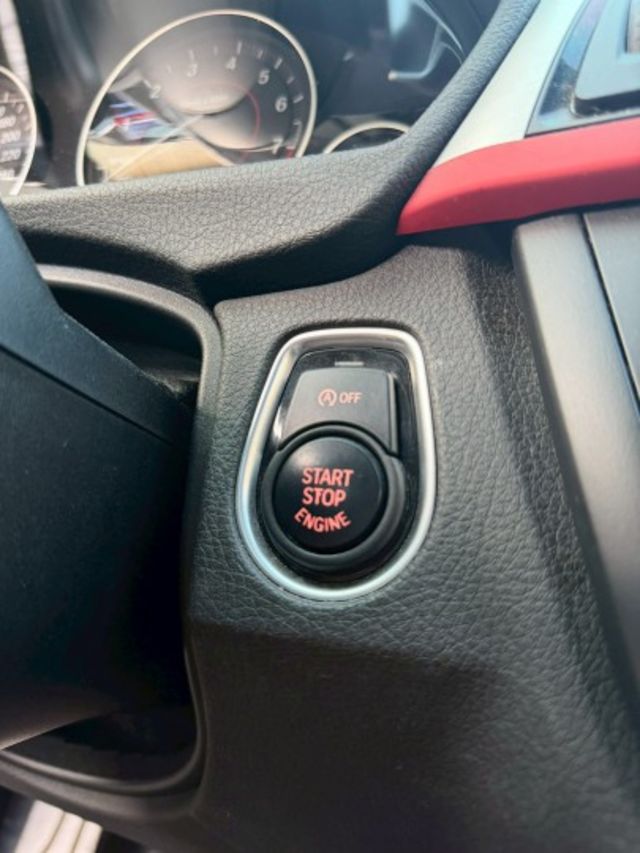 有天窗 倒車顯影 衛星導航 定速 雙前電動座椅  第19張相片