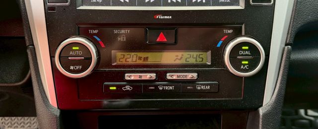 有倒車顯影  雙區恆溫控制 HID頭燈 數位電視 衛星導航  第14張相片