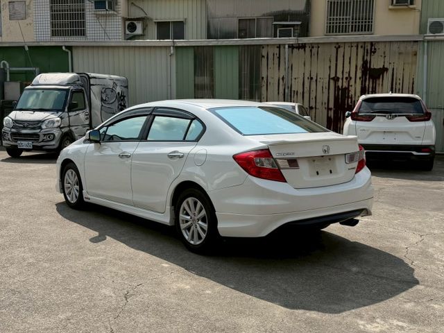 VTi-S版 有天窗.定速.安卓機.換檔撥片.恆溫空調  第4張相片