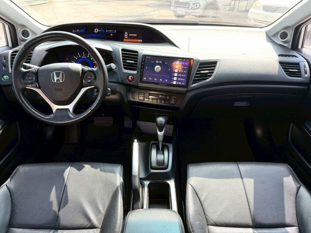 VTi-S版 有天窗.定速.安卓機.換檔撥片.恆溫空調  第6張相片