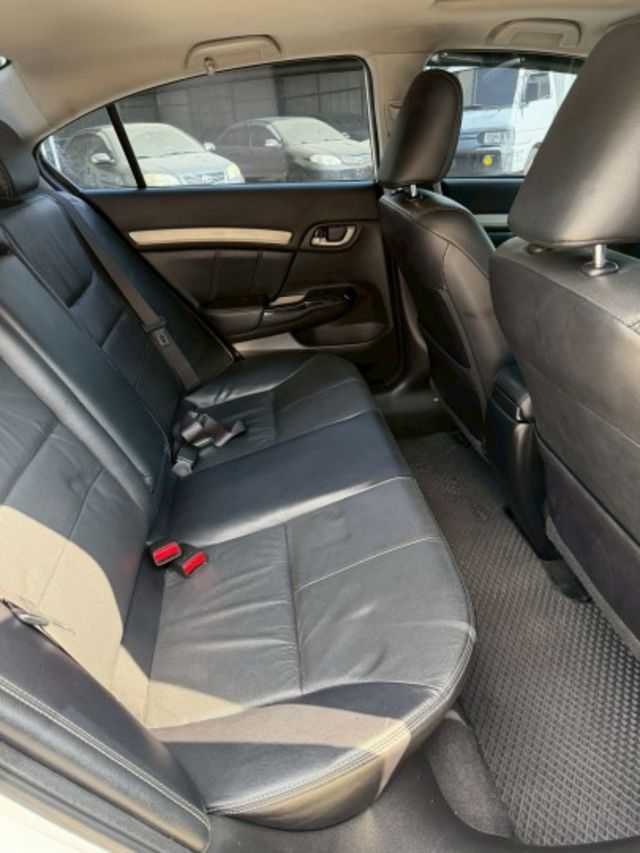 VTi-S版 有天窗.定速.安卓機.換檔撥片.恆溫空調  第10張相片