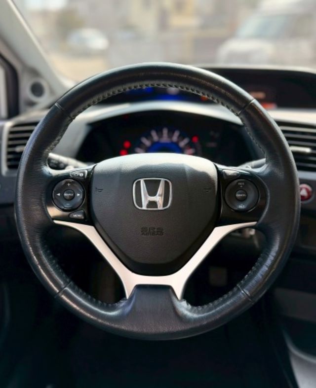 VTi-S版 有天窗.定速.安卓機.換檔撥片.恆溫空調  第11張相片