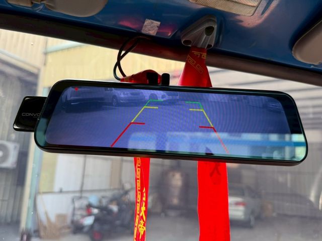 里程僅跑6萬多公里 有倒車顯影 倒車雷達 車況一級棒  第11張相片