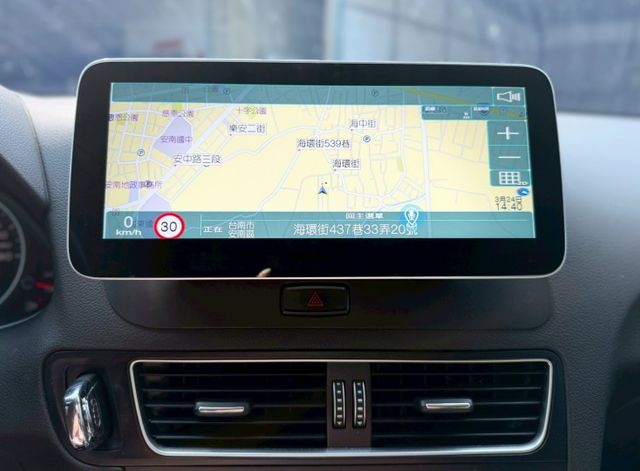 即刻入手只要19.8萬 有全景天窗 電動尾門 CarPlay 倒車顯影  第18張相片