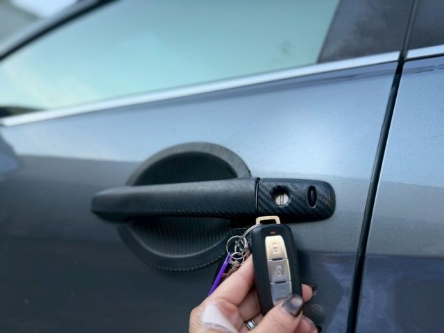 加量不加價 全車改裝精品送給你 有定速 盲點 換檔撥片  第6張相片