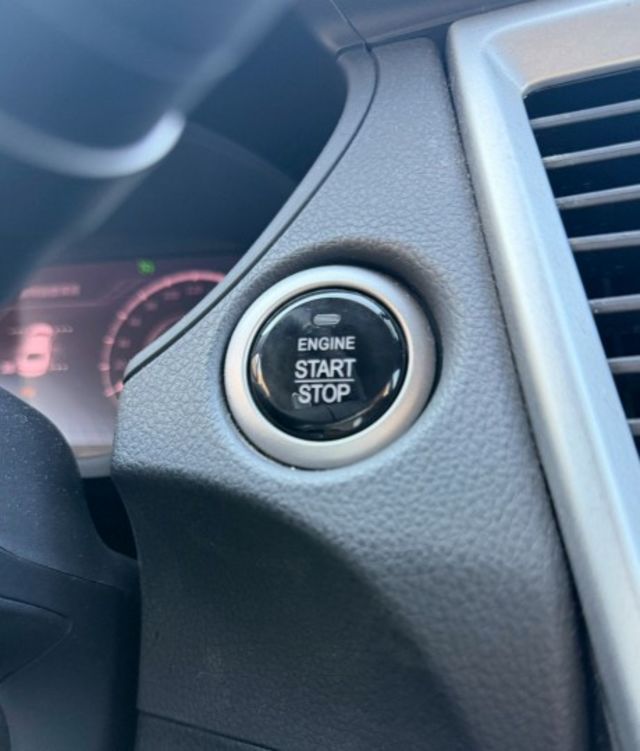 加量不加價 全車改裝精品送給你 有定速 盲點 換檔撥片  第11張相片