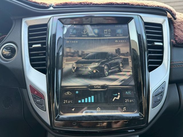 加量不加價 全車改裝精品送給你 有定速 盲點 換檔撥片  第18張相片