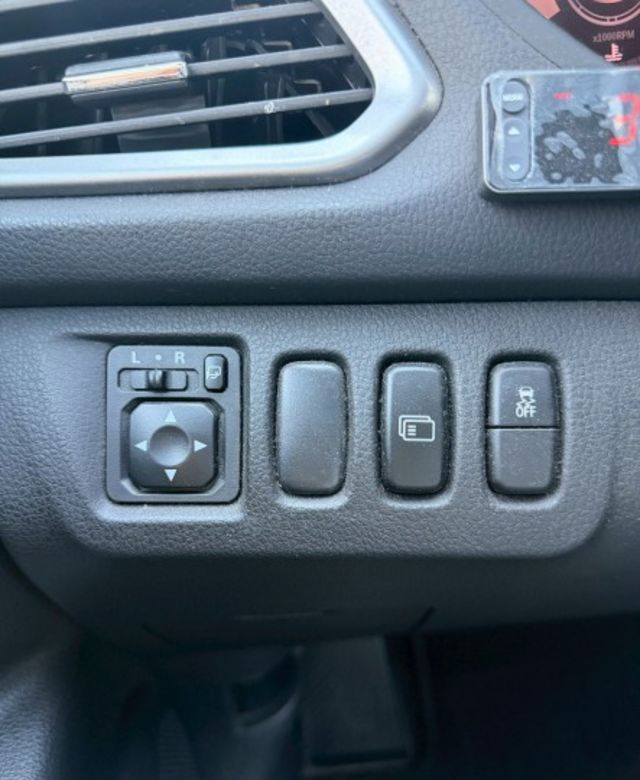 加量不加價 全車改裝精品送給你 有定速 盲點 換檔撥片  第19張相片