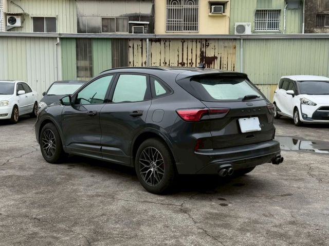 一手車 EcoBoost 250 AWD ST-Line 配備滿滿滿 有跟車 全景天窗  第3張相片