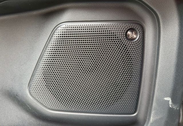 一手車 EcoBoost 250 AWD ST-Line 配備滿滿滿 有跟車 全景天窗  第19張相片