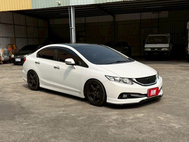 買車送改裝品 VTi-S頂規版本 有天窗 定速 恆溫 安卓機  第2張相片