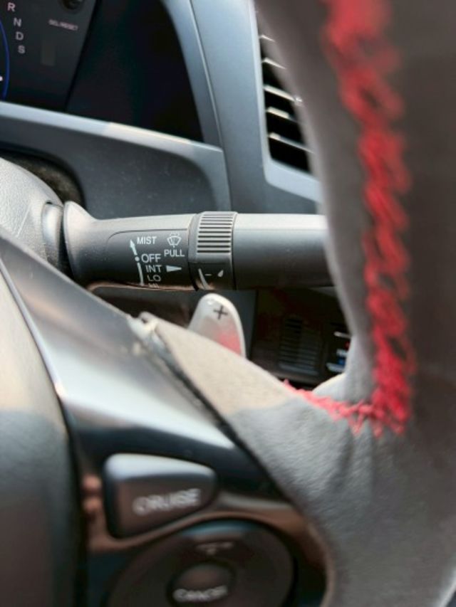 買車送改裝品 VTi-S頂規版本 有天窗 定速 恆溫 安卓機  第15張相片