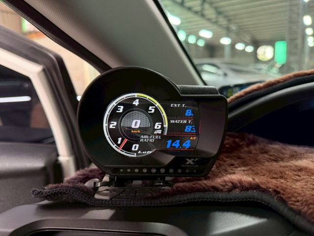 買車送改裝品 VTi-S頂規版本 有天窗 定速 恆溫 安卓機  第19張相片