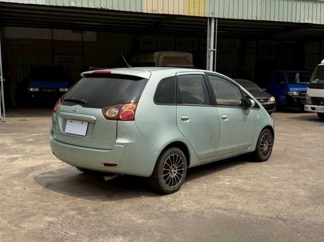 低里程 僅跑10萬多公里 新手練車 代步優質首選  第4張相片