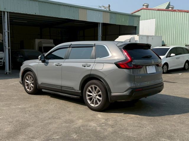 S版 一手車 原鈑件 原廠保養 有ACC跟車  360度環景  第3張相片