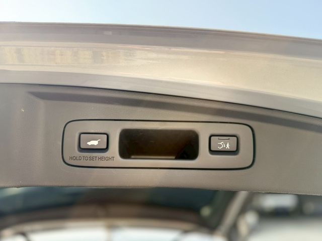 S版 一手車 原鈑件 原廠保養 有ACC跟車  360度環景  第6張相片