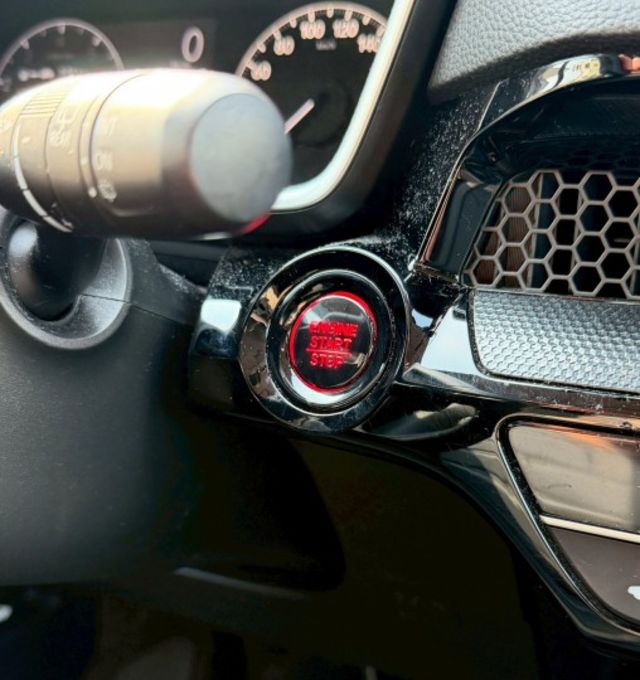 S版 一手車 原鈑件 原廠保養 有ACC跟車  360度環景  第14張相片