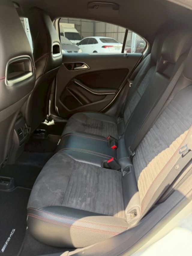 BENZ AMG A180 用國產車的價格讓你開進口車  第9張相片