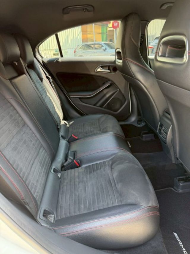 BENZ AMG A180 用國產車的價格讓你開進口車  第10張相片