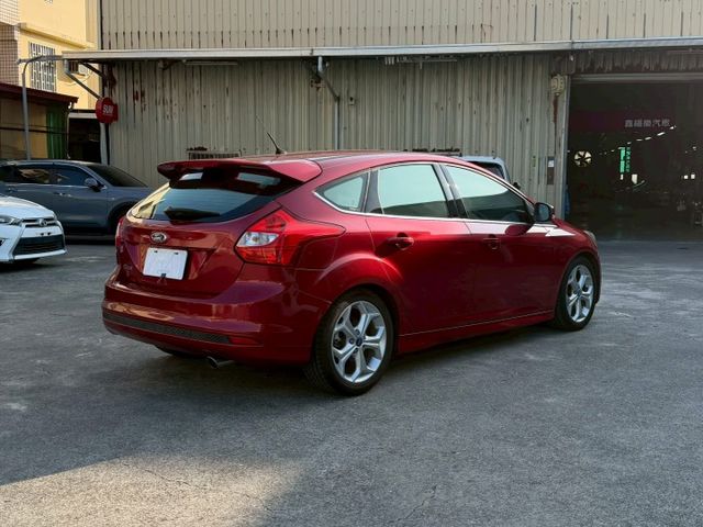 S運動版 有定速 天窗 安卓機 倒車顯影 CarPlay  第4張相片