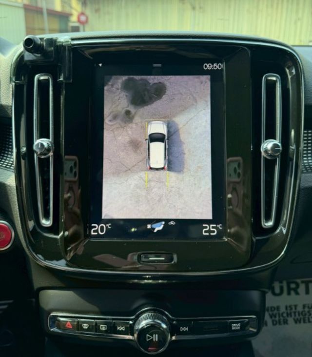 T4 R-Design  有ACC跟車 倒車顯影 盲點偵測 免鑰匙系統 全景天窗  第17張相片