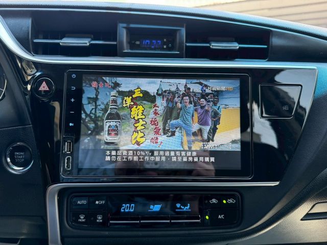 經典版 里程僅跑6萬多公里 有定速 恆溫 倒車顯影  第19張相片