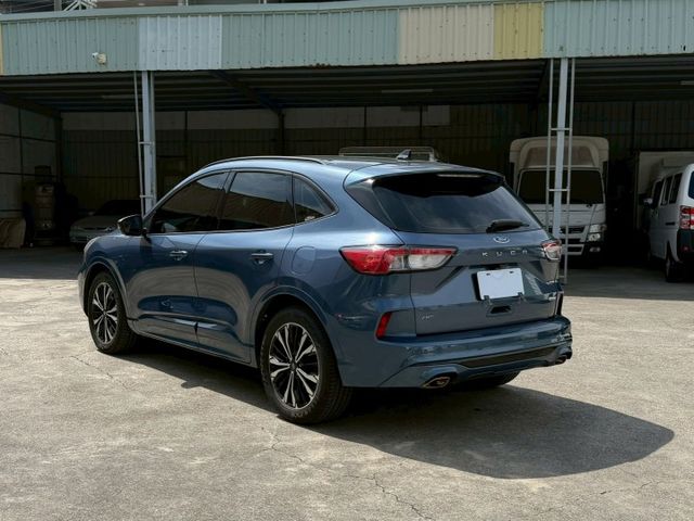 AWD ST-LINE版本 有全景天窗 電動座椅 ACC跟車  第3張相片