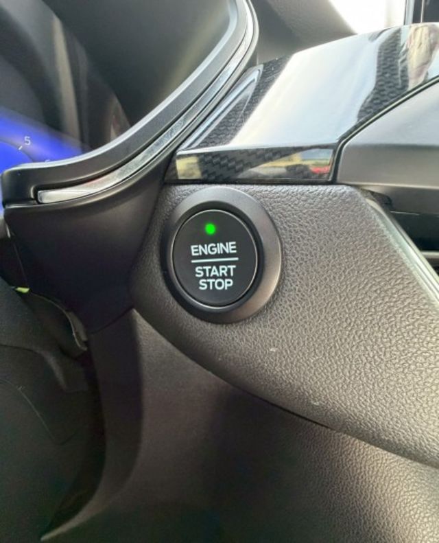 AWD ST-LINE版本 有全景天窗 電動座椅 ACC跟車  第14張相片