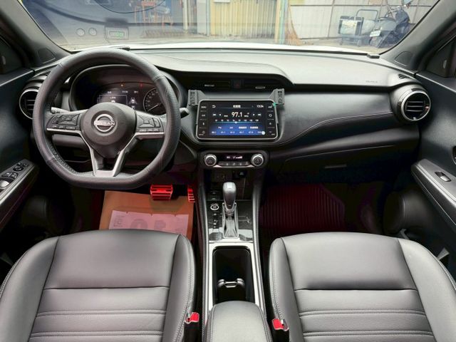 1.6旗艦版 有ACC跟車 360度環景 日常有它 生活由你  第7張相片