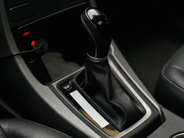 HYUNDAI現代 ELANTRA  第5張相片