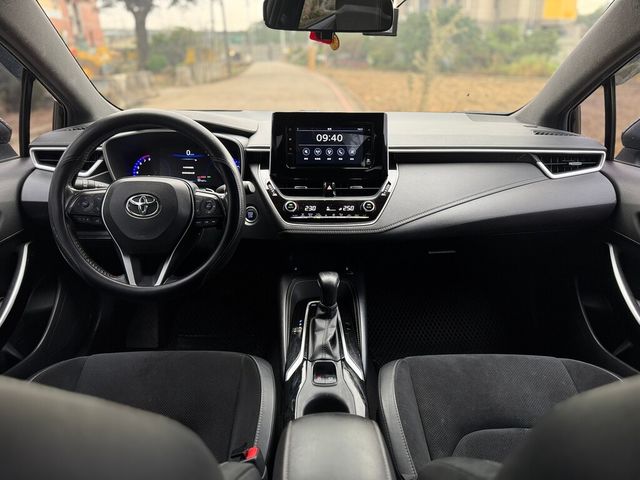 TOYOTA豐田 AURIS  第6張相片