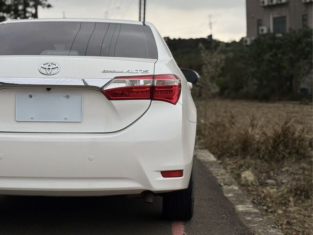 TOYOTA豐田 ALTIS  第4張相片