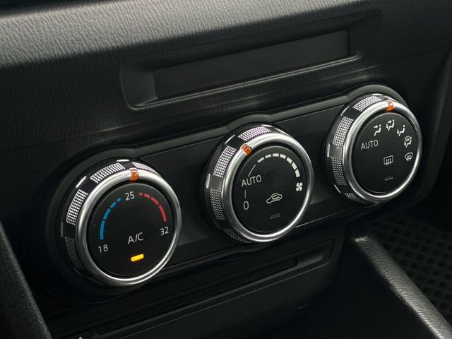 MAZDA馬自達 MAZDA 3  第13張相片