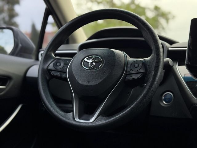 TOYOTA豐田 COROLLA ALTIS HYBRID  第5張相片