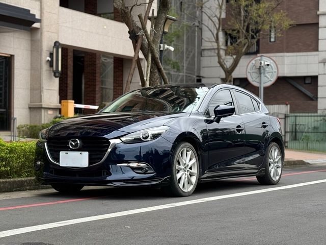 MAZDA馬自達 MAZDA 3  第1張相片
