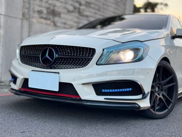 BMW寶馬 528I  第6張相片