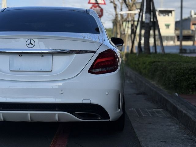 M-BENZ賓士 C300  第4張相片