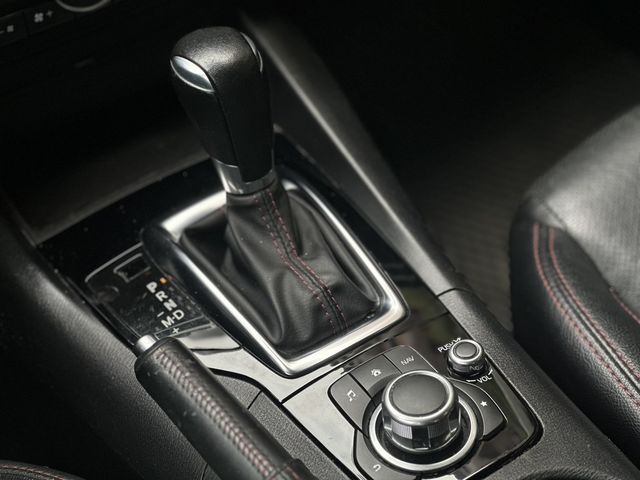 MAZDA馬自達 MAZDA 3  第5張相片