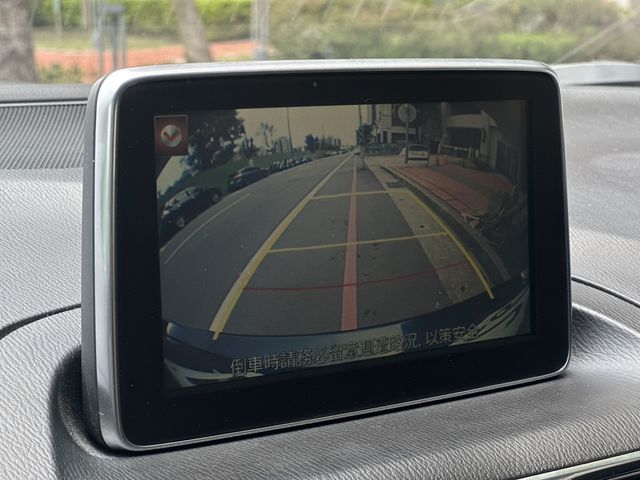 MAZDA馬自達 MAZDA 3  第8張相片