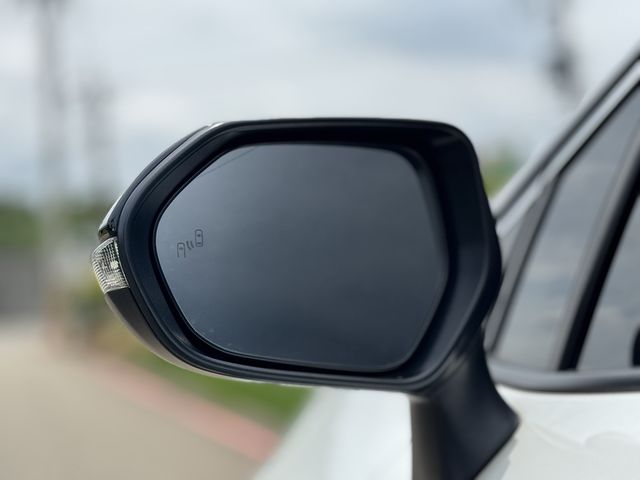 TOYOTA豐田 COROLLA SPORT  第3張相片