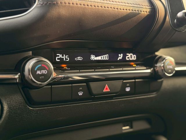 MAZDA馬自達 MAZDA 3  第9張相片