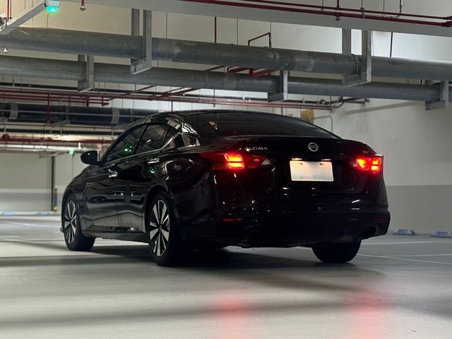 NISSAN日產 ALTIMA  第2張相片