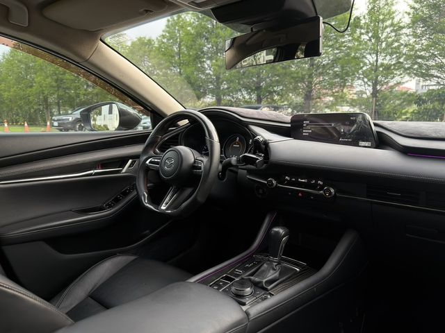MAZDA馬自達 MAZDA 3  第6張相片
