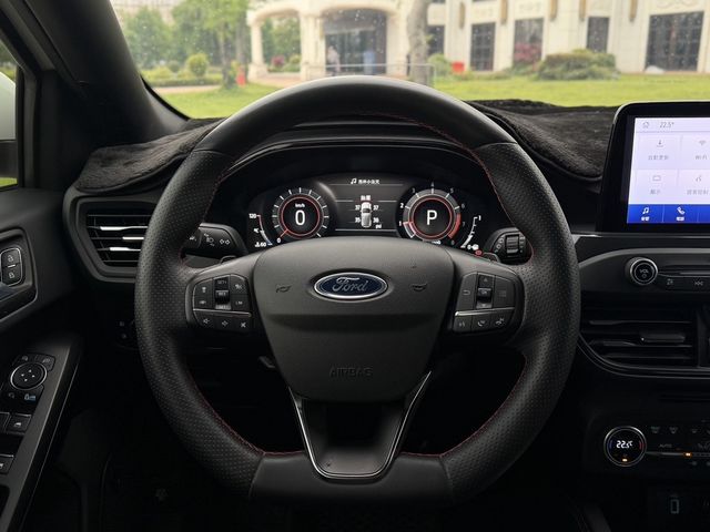 FORD福特 FOCUS  第4張相片