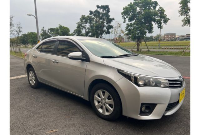 Toyota ALTIS  第7張相片