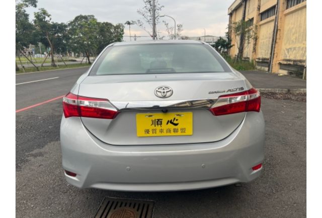 Toyota ALTIS  第15張相片