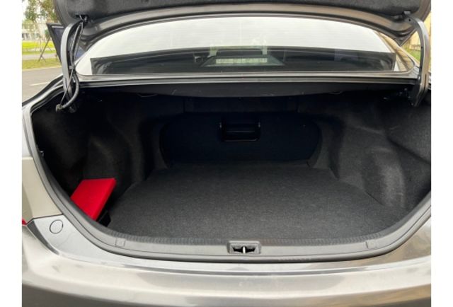 Toyota CAMRY  第7張相片