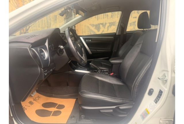 Toyota ALTIS  第7張相片
