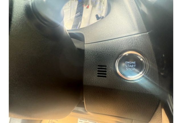 Toyota ALTIS  第12張相片